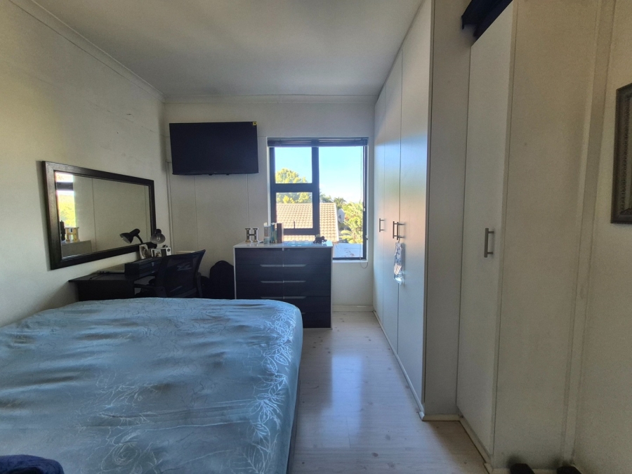 2 Bedroom Property for Sale in Table View Western Cape